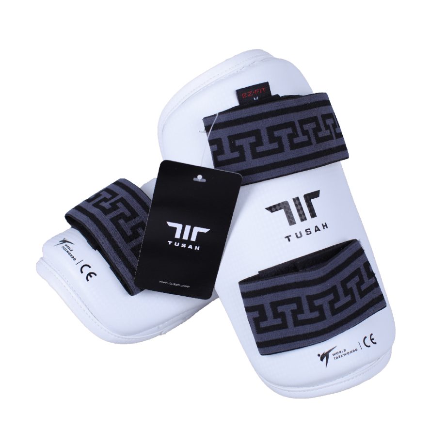 EQUIPO TUSAH DE PROTECCIÓN PARA TAEKWONDO ROJO PARA HOMBRE